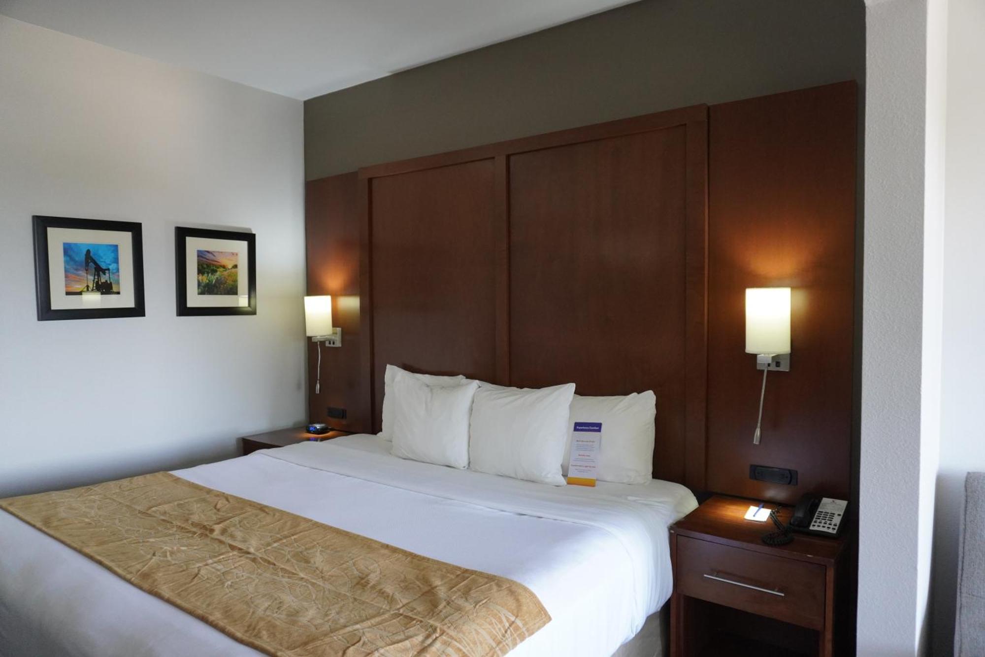 Comfort Inn & Suites Frisco Extérieur photo